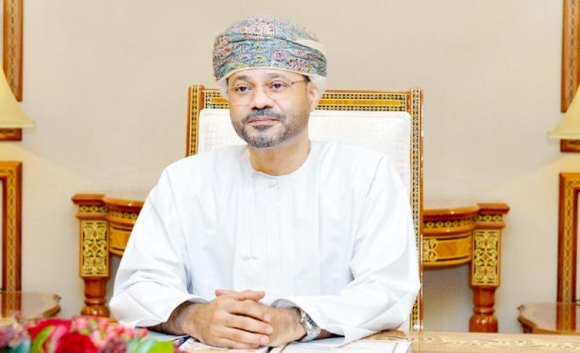 بدر بن حمد: هناك حلول متاحة لخفض التصعيد بالمنطقة