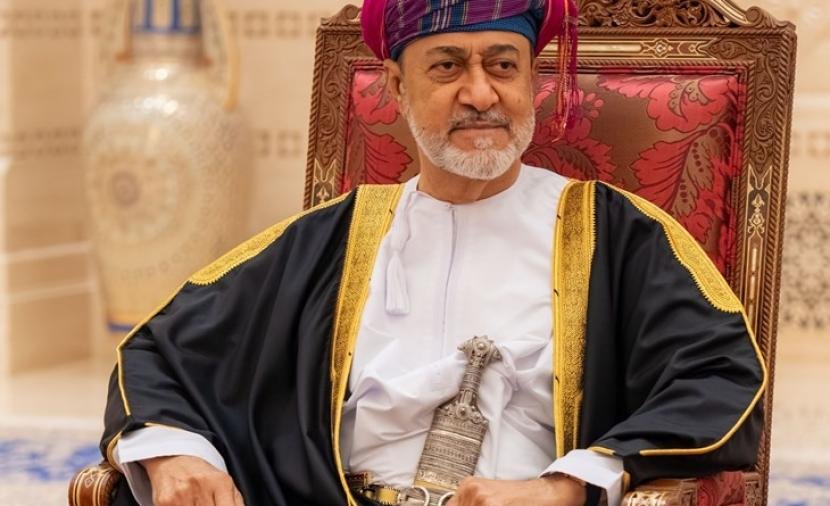 جلالة السلطان يجري اتصالات مع رئيس الوزراء البريطاني والرئيس الجزائري ورئيسة المفوضية الأوروبية