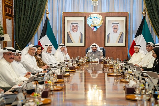 مجلس الوزراء يشيد بقرار «حقوق الإنسان» ويطالبه بتنفيذه